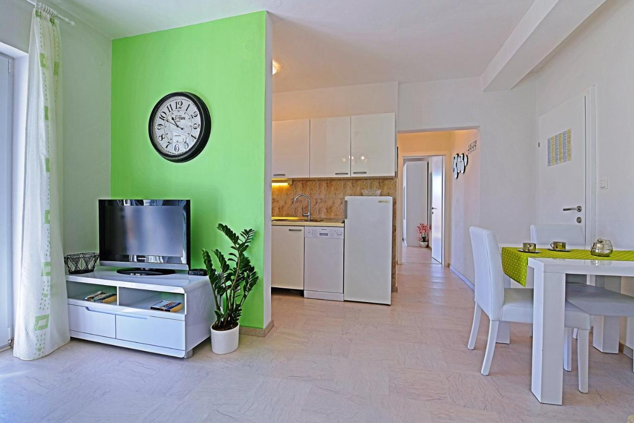 Apartments Tamara Đảo Hvar Ngoại thất bức ảnh