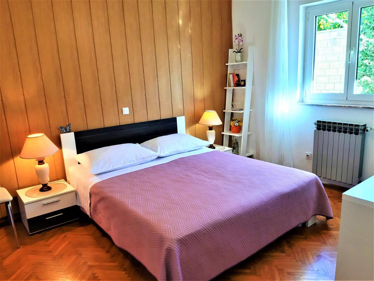 Apartments Tamara Đảo Hvar Ngoại thất bức ảnh
