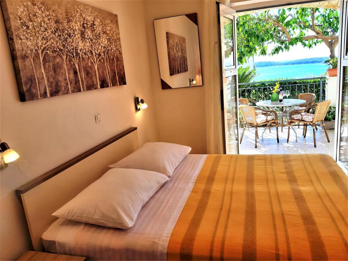 Apartments Tamara Đảo Hvar Ngoại thất bức ảnh