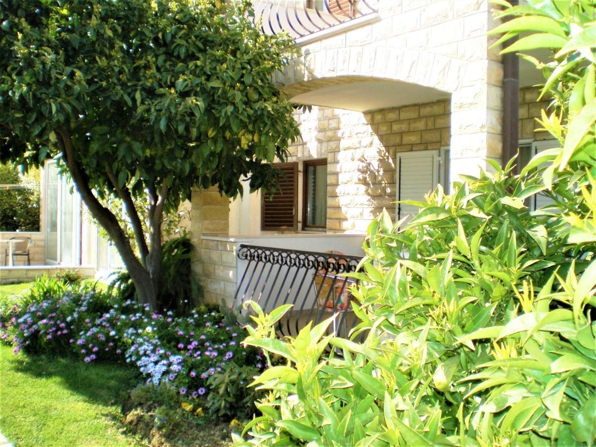 Apartments Tamara Đảo Hvar Ngoại thất bức ảnh