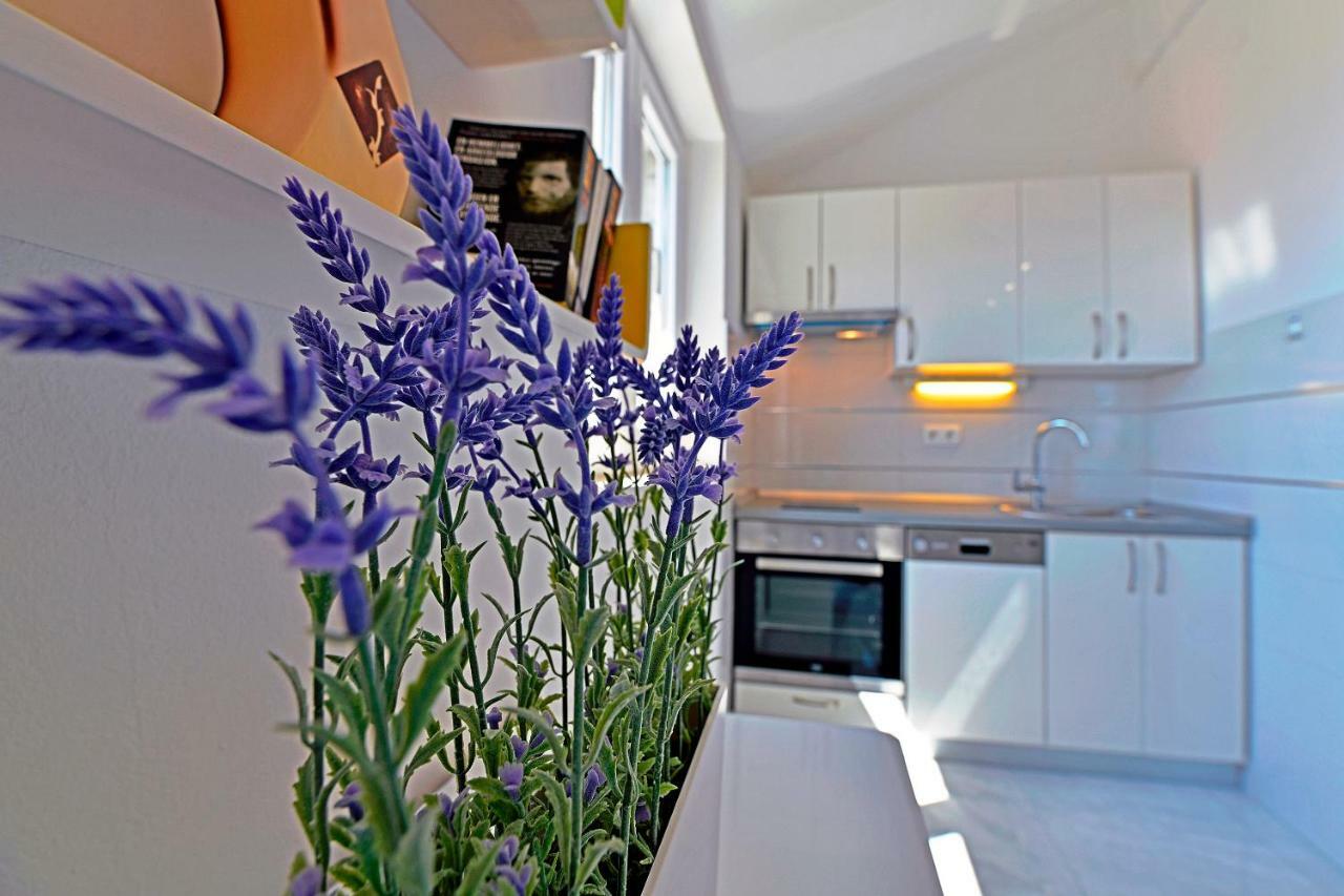 Apartments Tamara Đảo Hvar Ngoại thất bức ảnh