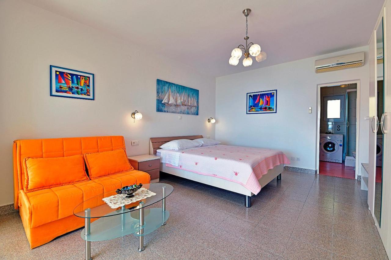 Apartments Tamara Đảo Hvar Ngoại thất bức ảnh
